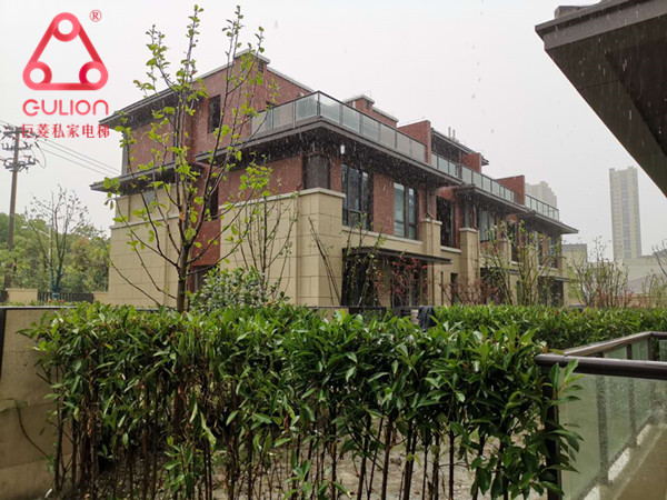 家用小電梯價(jià)格一般多少錢一臺(tái)？