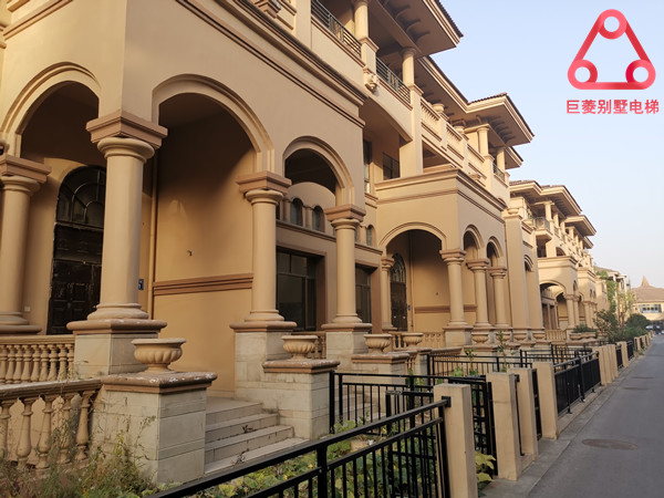 原來這個(gè)小型家用電梯價(jià)格才是真實(shí)的